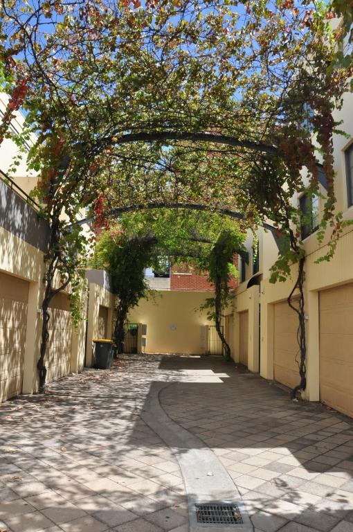 Rnr Serviced Apartments Adelaide - Wakefield St Exterior photo